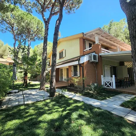 Pinetrees Gem * Golem (Tirana)